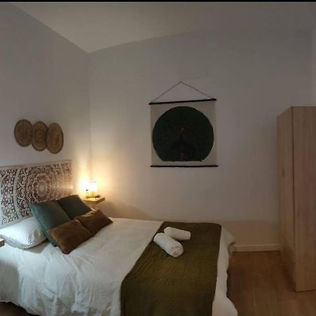 Estudio Centrico Arq2 Малага Экстерьер фото