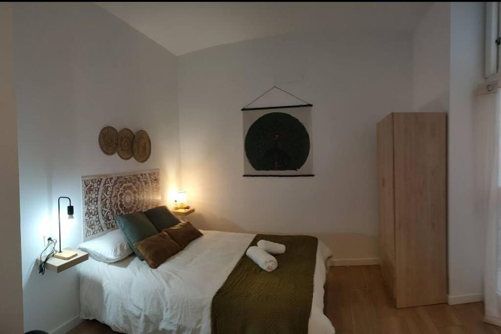 Estudio Centrico Arq2 Малага Экстерьер фото